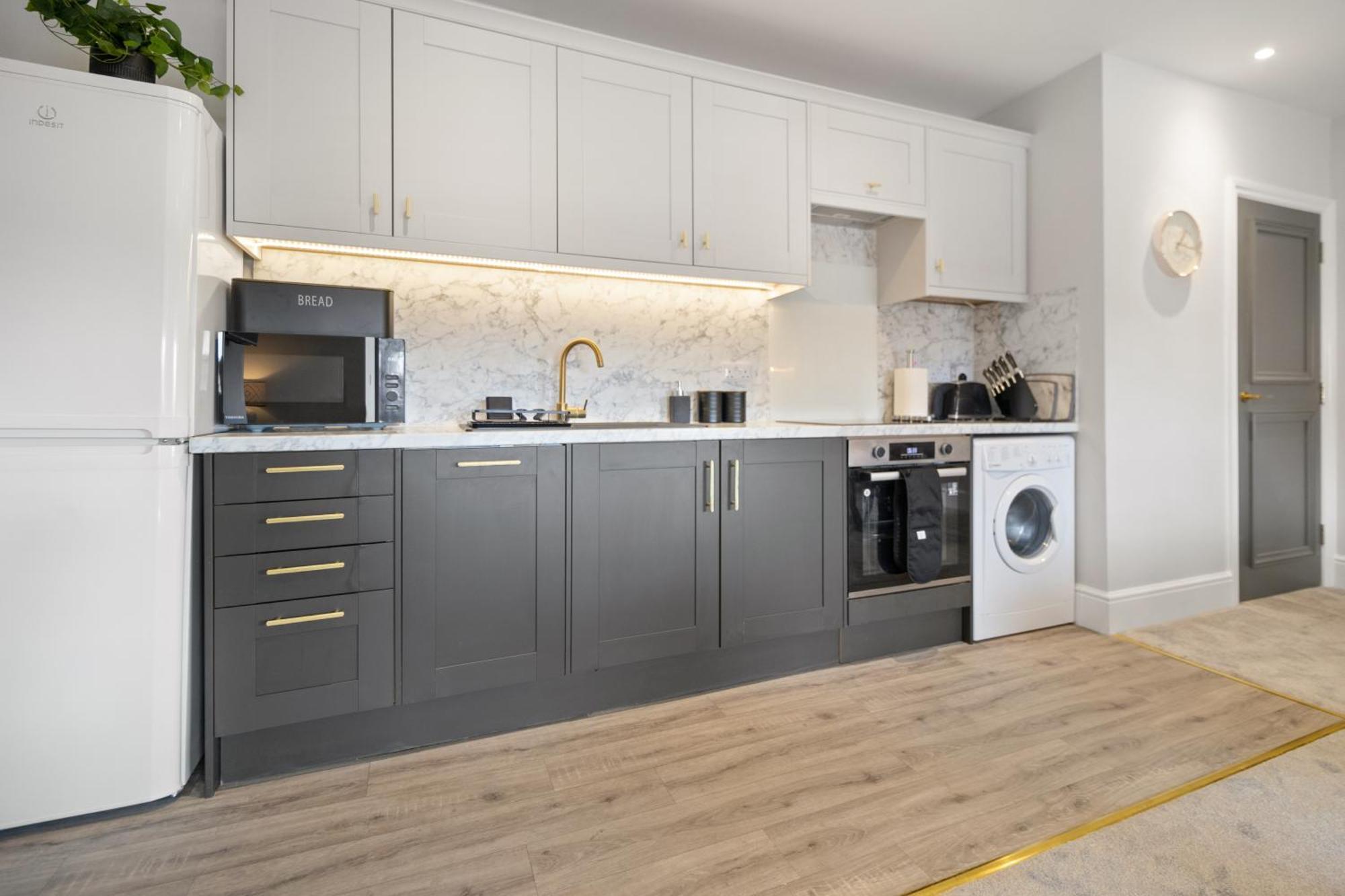 Whiskawaystays - Victoria House - Apartment 6 วุร์สเตอร์ ภายนอก รูปภาพ