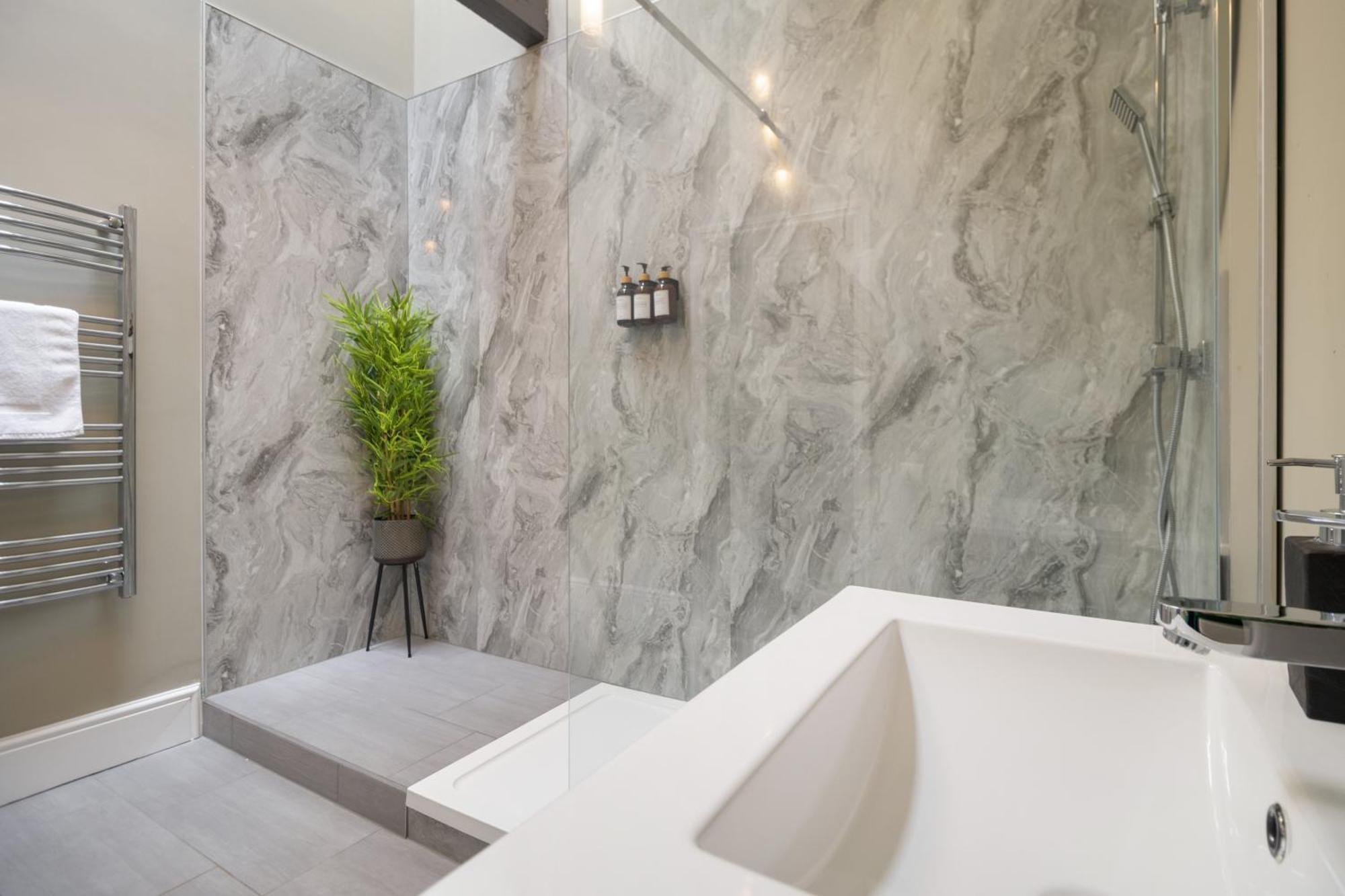 Whiskawaystays - Victoria House - Apartment 6 วุร์สเตอร์ ภายนอก รูปภาพ